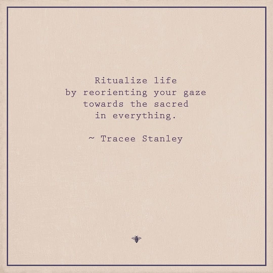 Post 9 by ROXANA VILLA on Instagram (image)
