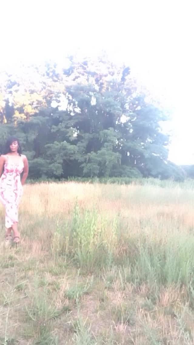 Post 10 by 💎💕💯🇹🇹#Trini beauty model🇹🇹💯💕💎 on Instagram (video)
