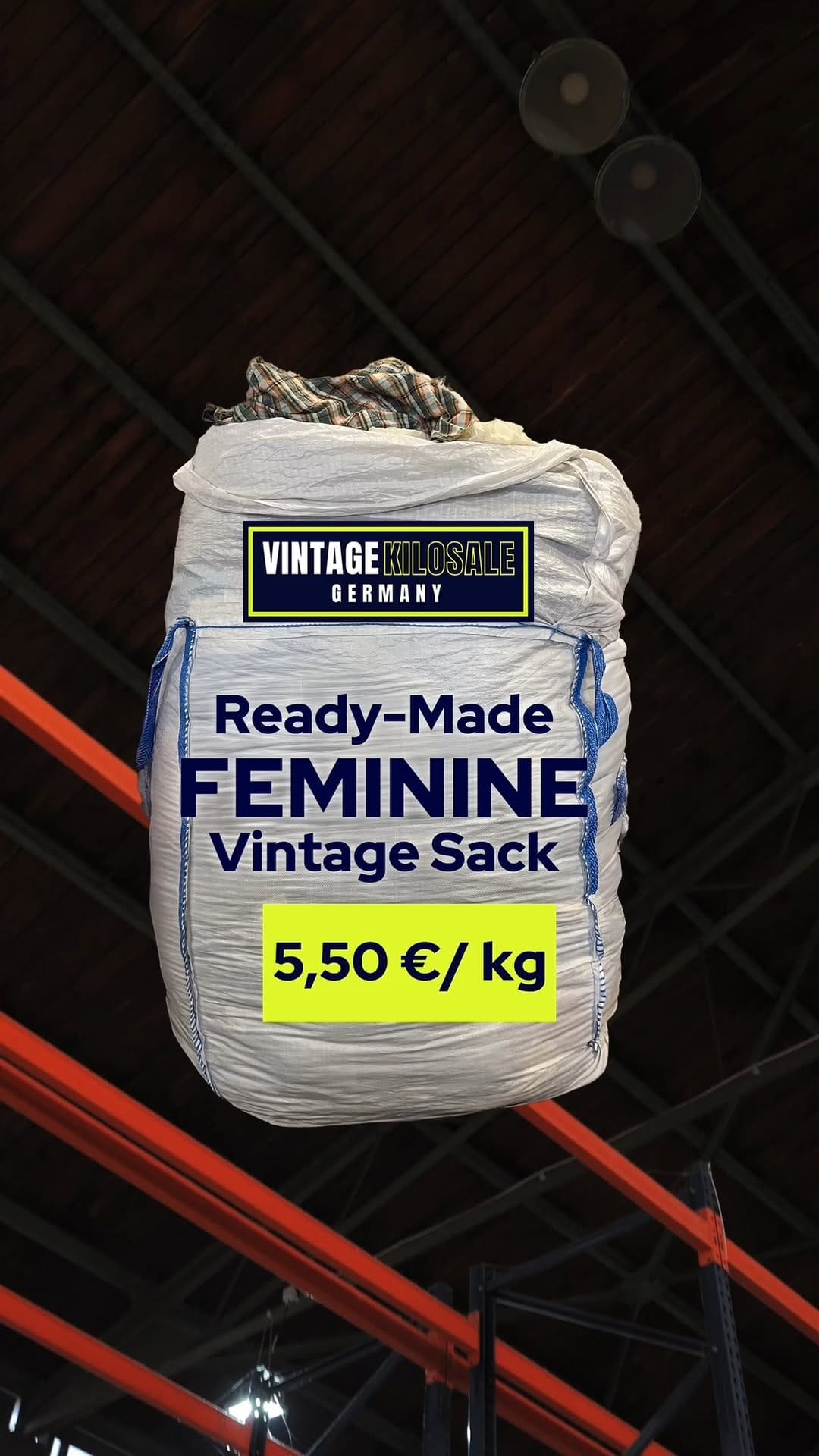 Post 1 by VINTAGE KILOSALE GERMANY on Instagram (video)