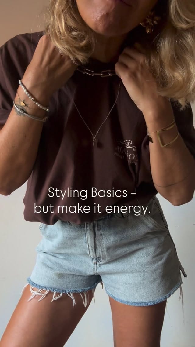 Post 10 by KATERINA LAMBERT on Instagram (video)