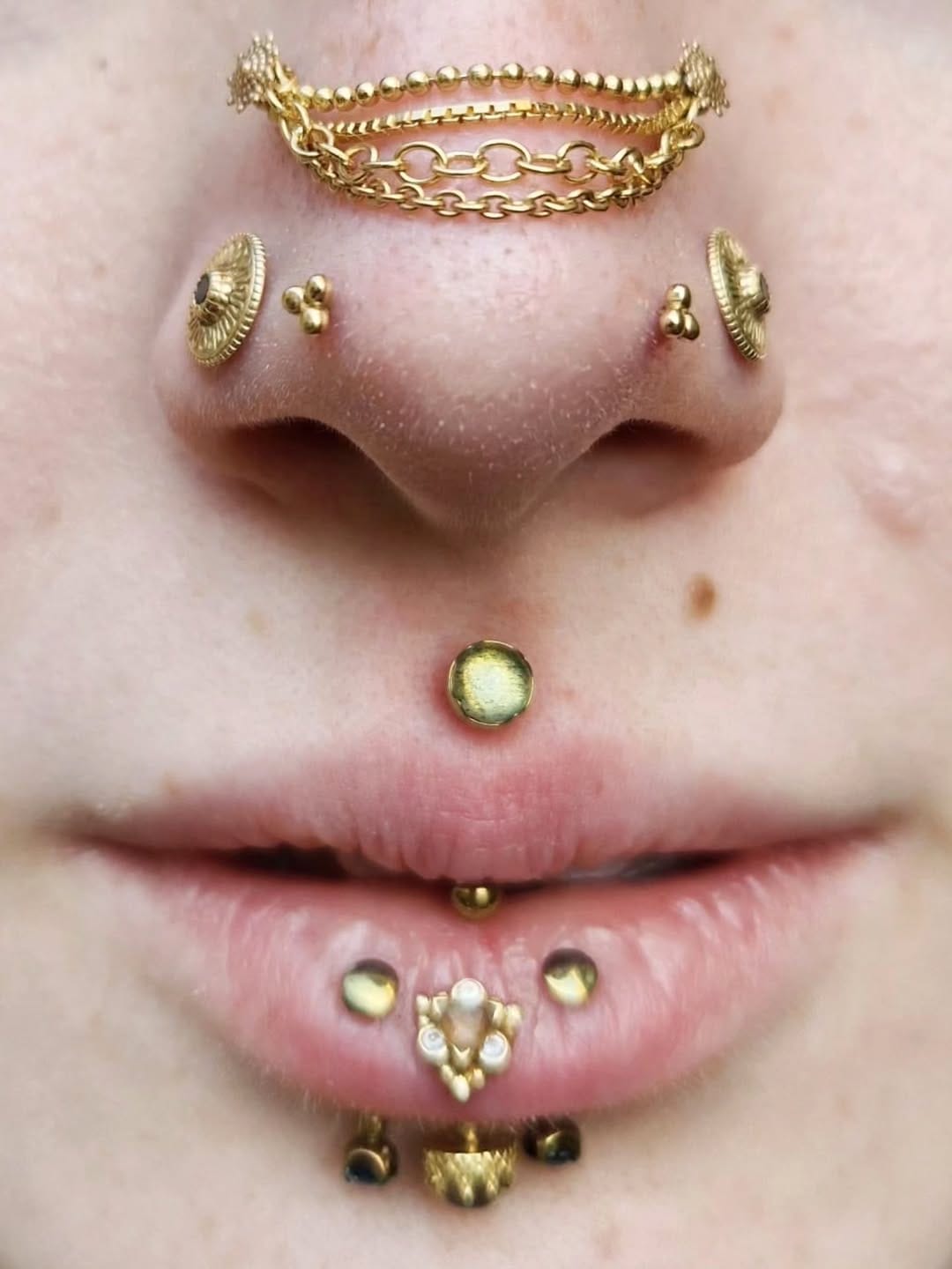 Post 8 by Jane Absinth Piercing on Instagram (carousel)