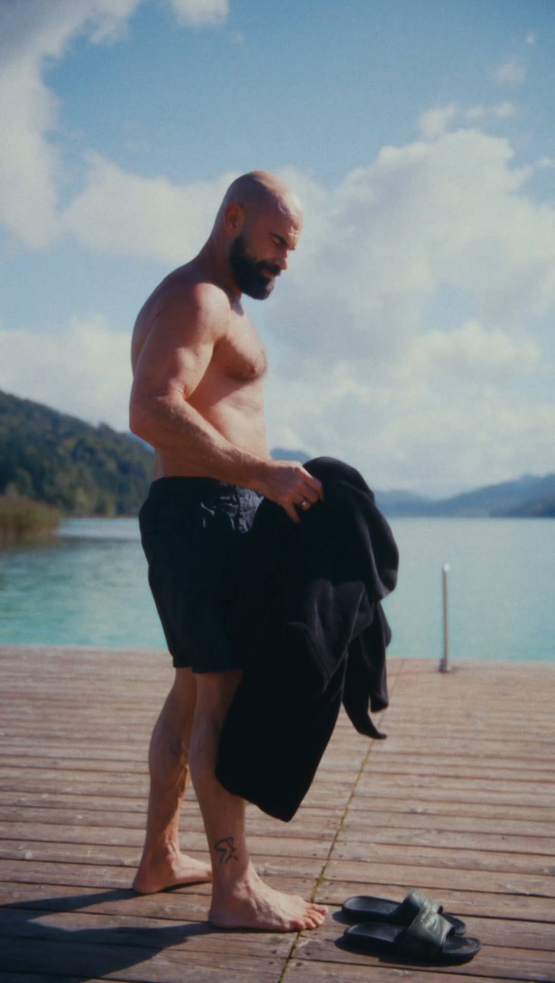 Post 8 by Andreas Breitfeld on Instagram (video)
