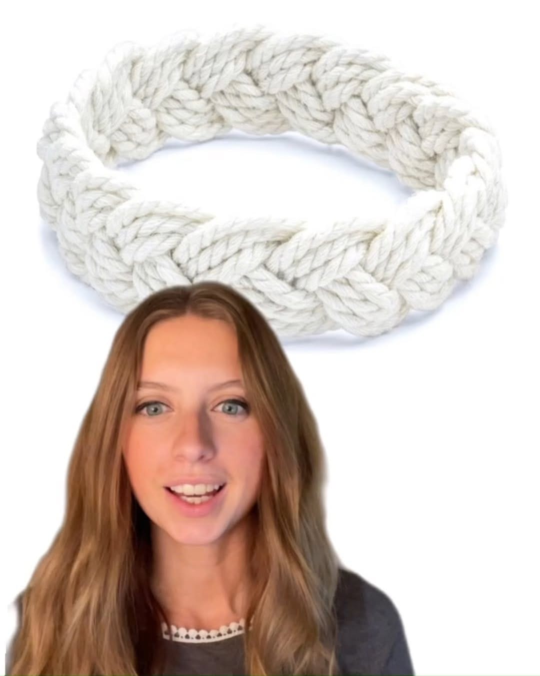 Post 7 by Psýchra Jewelry on Instagram (video)