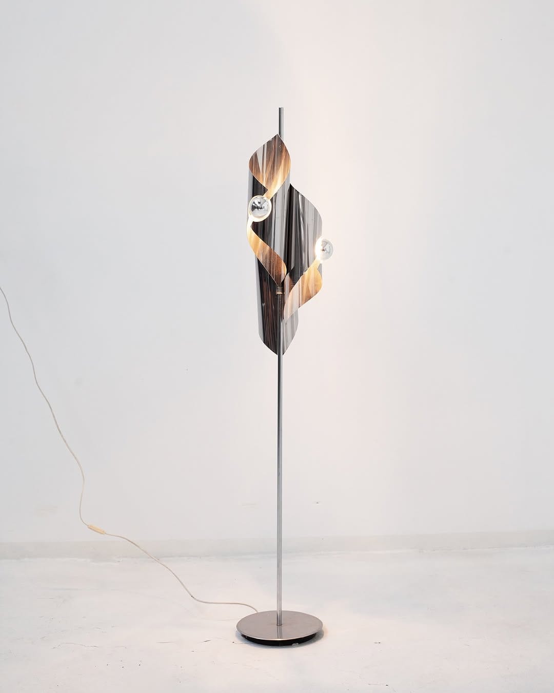 Post 1 by CHROM + GLAS on Instagram (carousel)