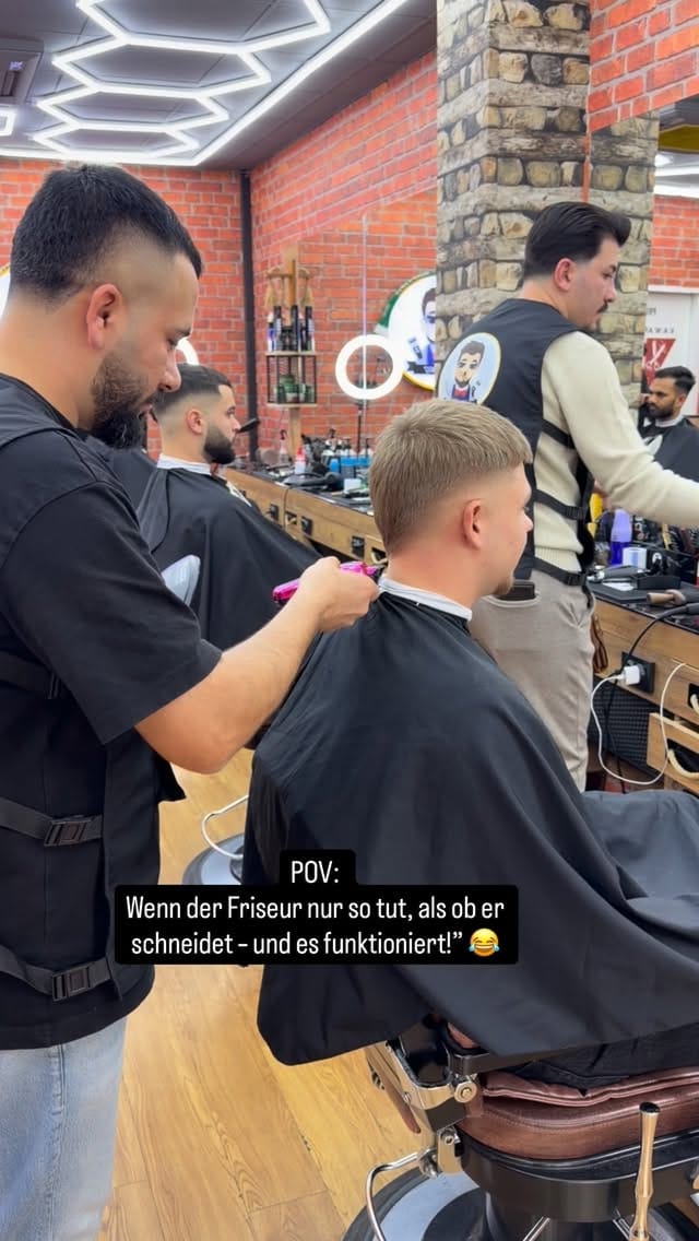 Post 8 by Kawa Friseur on Instagram (video)