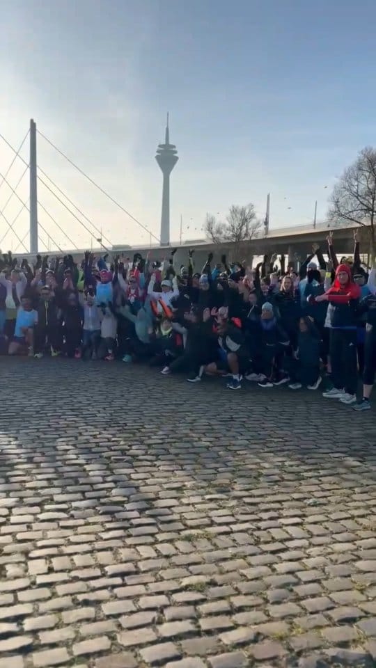 Post 2 by ABSOLUTE RUN Düsseldorf on Instagram (video)