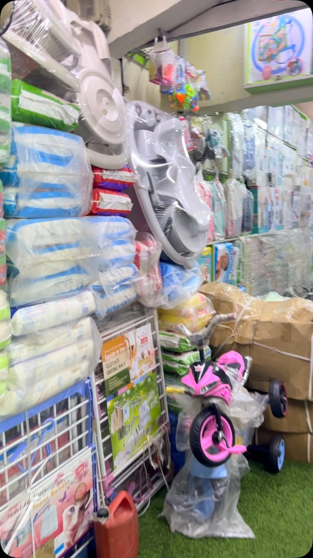 Post 8 by Baby Plus on Instagram (video)