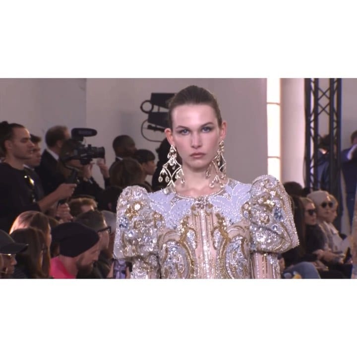 Post 6 by Stephanie on Instagram (video)