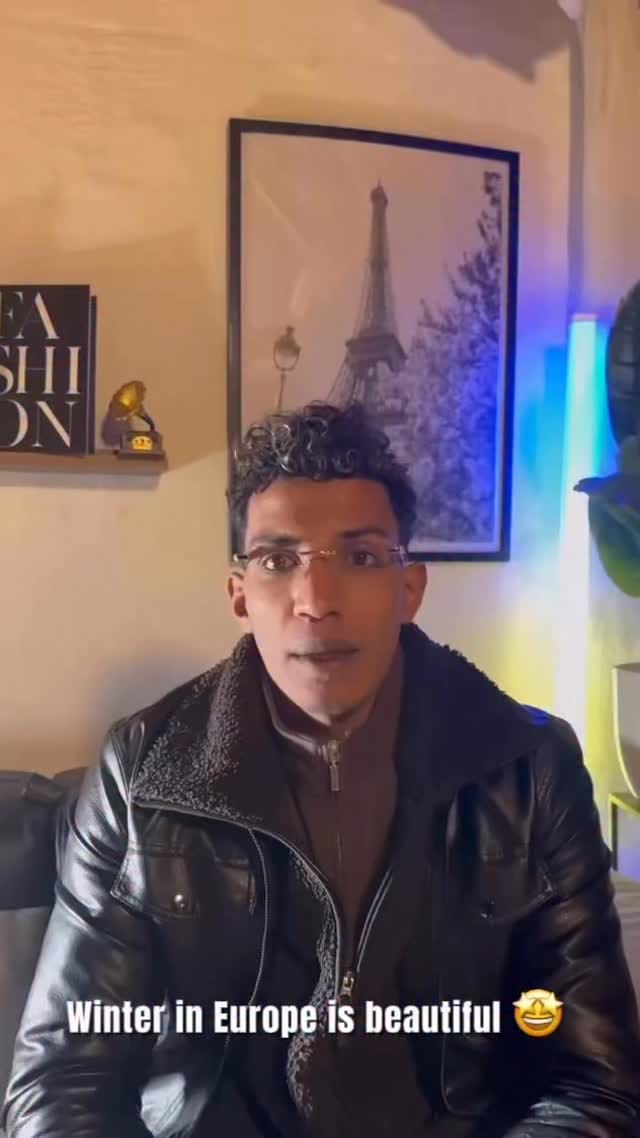Post 4 by Mohamed Hefny on Instagram (video)