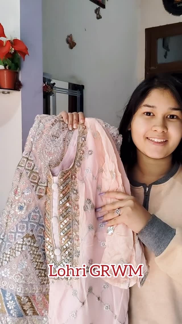 Post 6 by Aryanveda Herbals on Instagram (video)