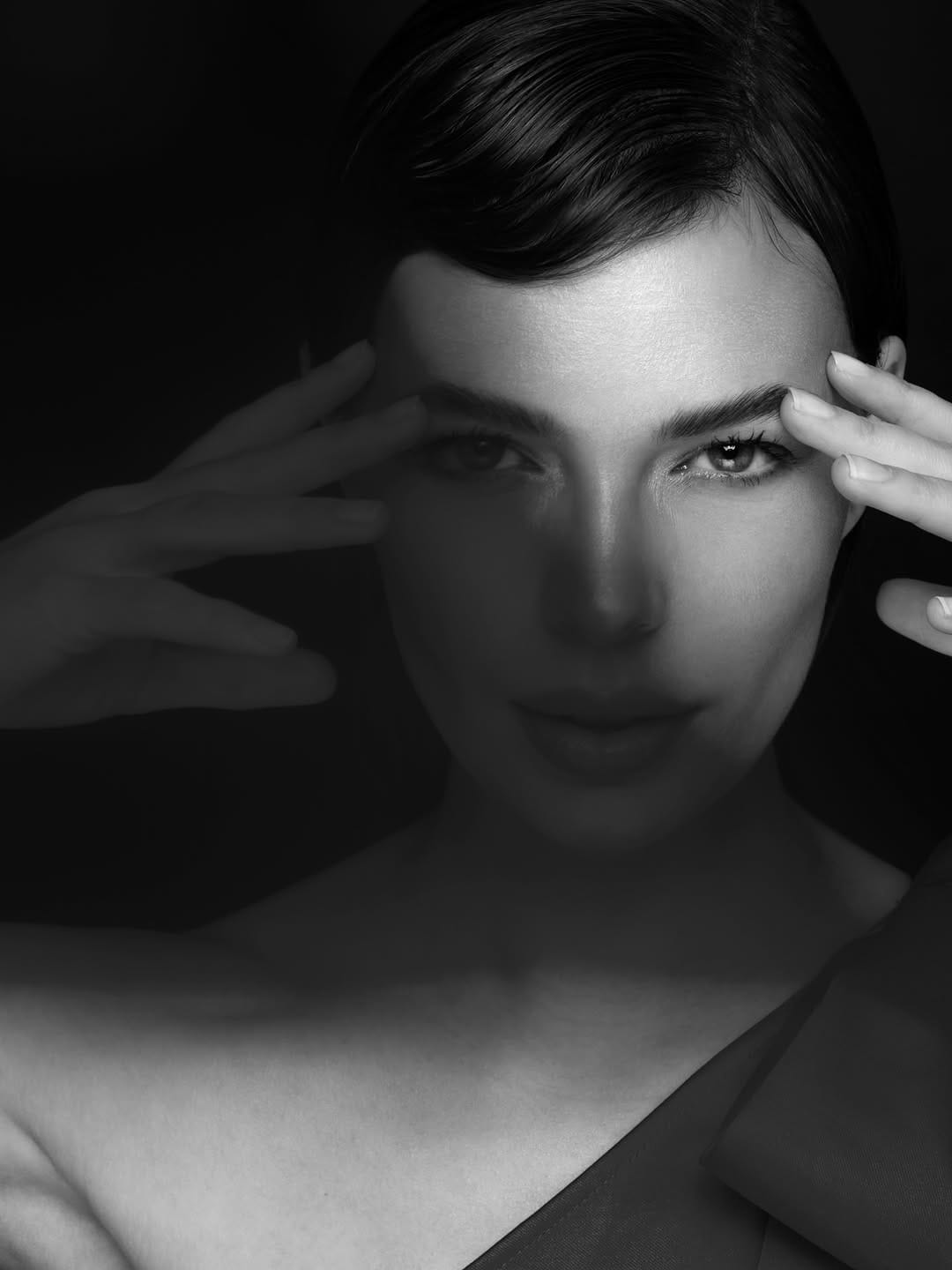 Post 6 by Alina |  Model & Creator on Instagram (carousel)
