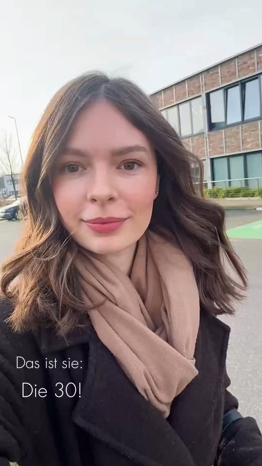 Post 4 by Alina |  Model & Creator on Instagram (video)