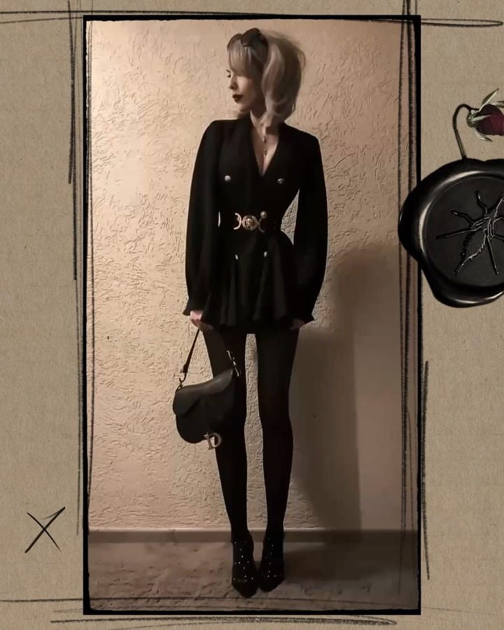 Post 5 by 𝐂𝐲𝐧𝐭𝐡𝐢𝐚🥀 on Instagram (carousel)
