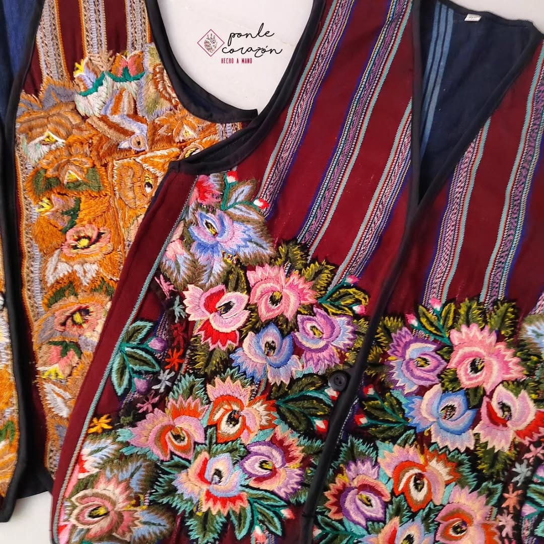 Post 9 by Ponle Corazón Shop on Instagram (image)