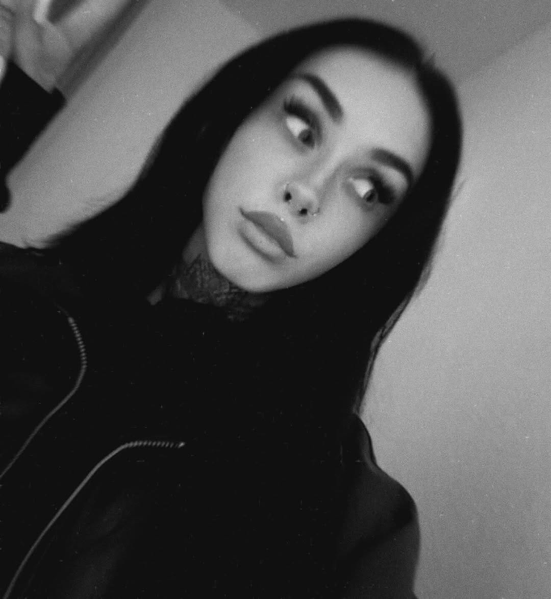 Post 6 by ⠀𝔖𝔬𝔭𝔥𝔦𝔢 on Instagram (image)