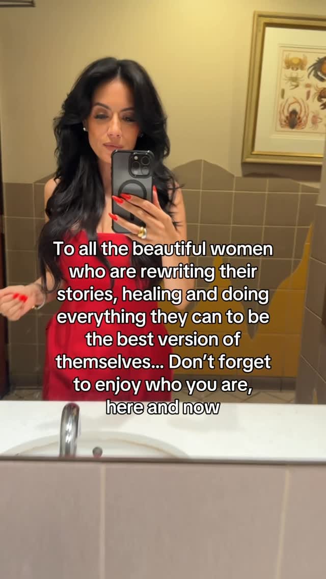 Post 2 by Beauty | Lifestyle | Wellness 40+ on Instagram (video)