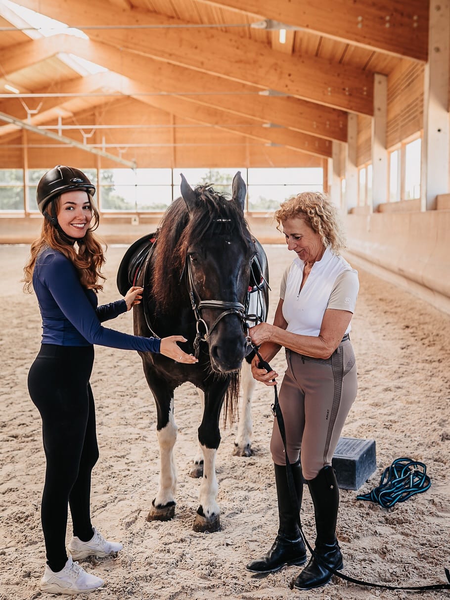 Post 8 by Anna Rädler on Instagram (carousel)
