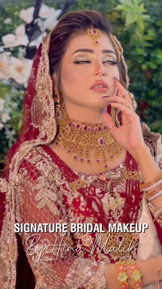 Post 3 by ONYX SALON BY HINA MALIK🇵🇰🇦🇪🇬🇧 on Instagram (video)