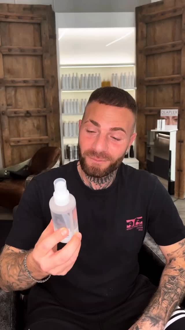 Post 1 by Antonio Scavone / Friseur on Instagram (video)