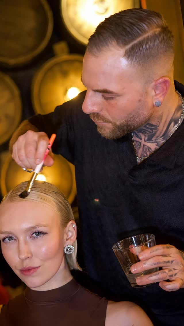 Post 6 by Antonio Scavone / Friseur on Instagram (video)