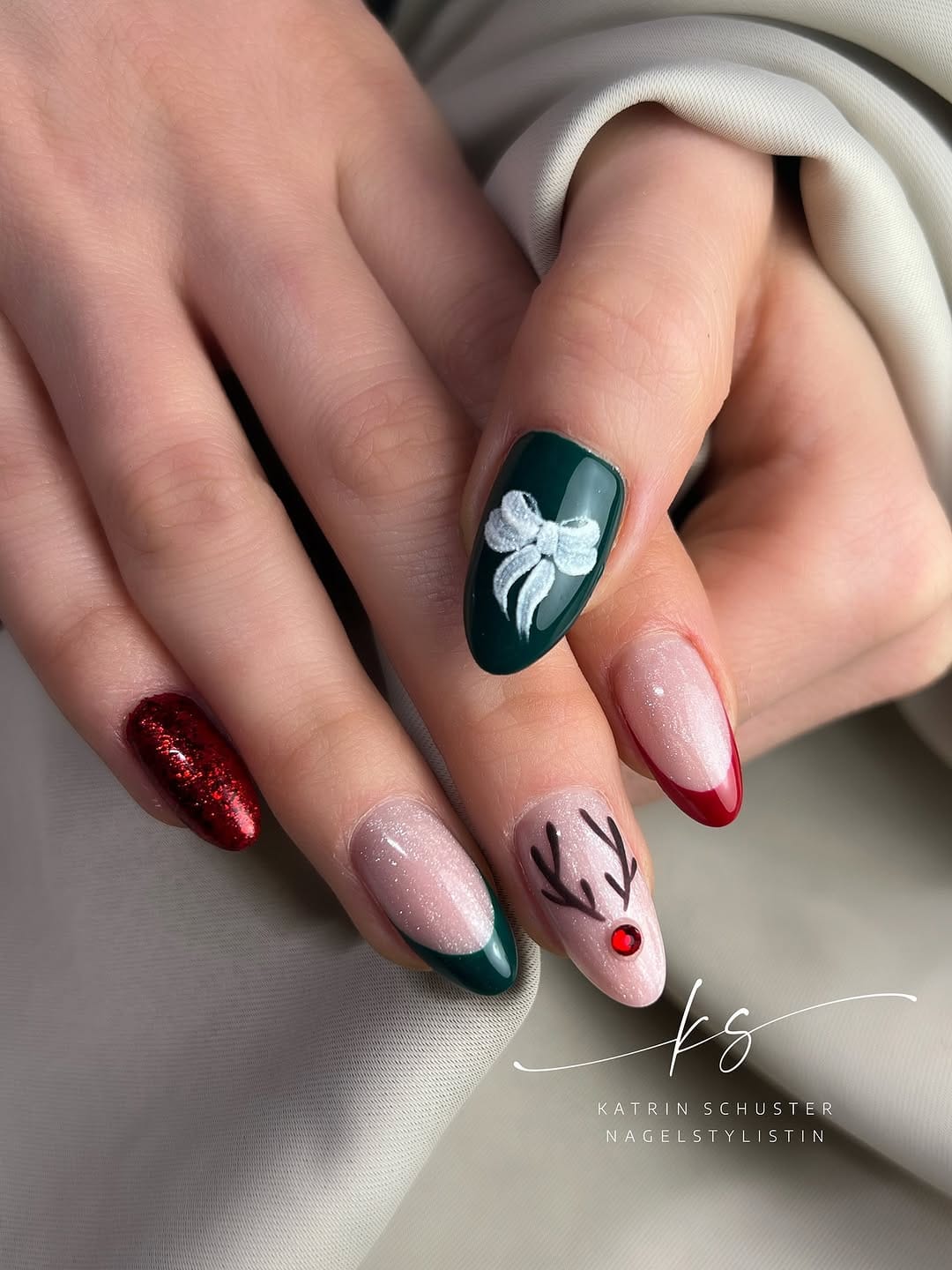 Post 10 by Katrin Schuster • Nagelstylistin on Instagram (image)