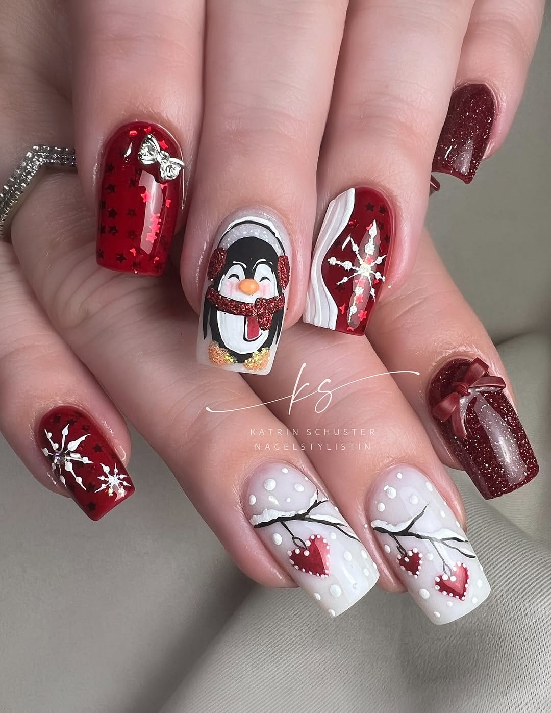 Post 9 by Katrin Schuster • Nagelstylistin on Instagram (image)