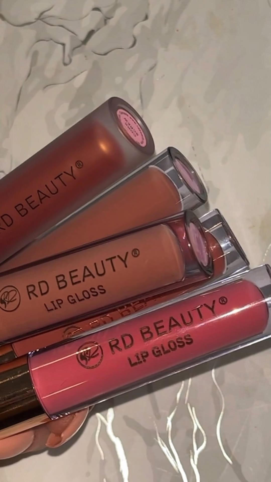 Post 10 by RD BEAUTY ® on Instagram (video)