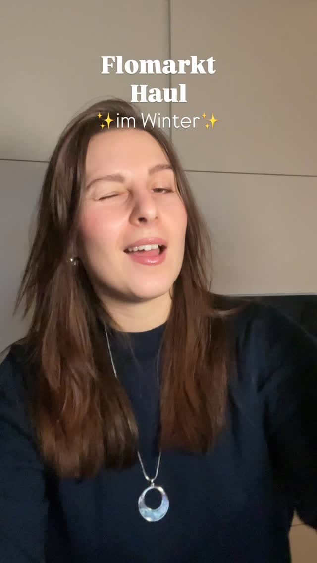 Post 7 by Simone Zöller | Model | Moderatorin on Instagram (video)