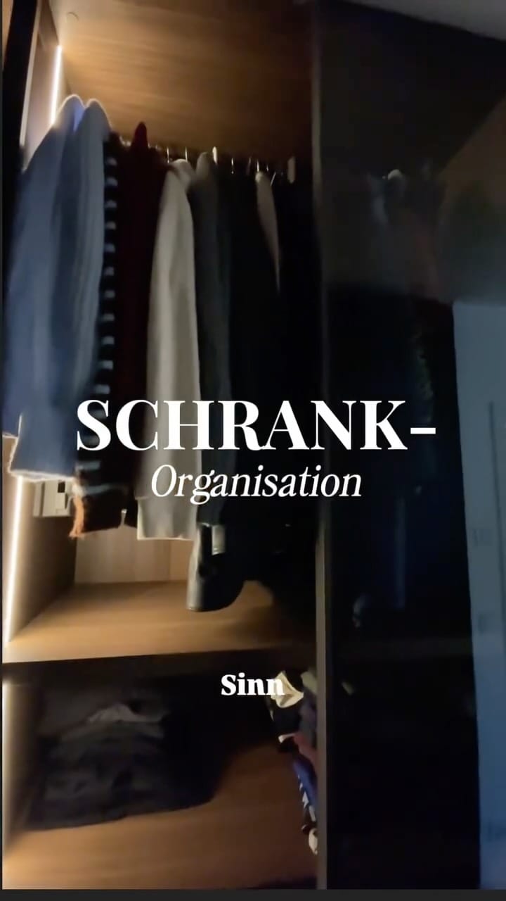 Post 3 by Simone Zöller | Model | Moderatorin on Instagram (video)