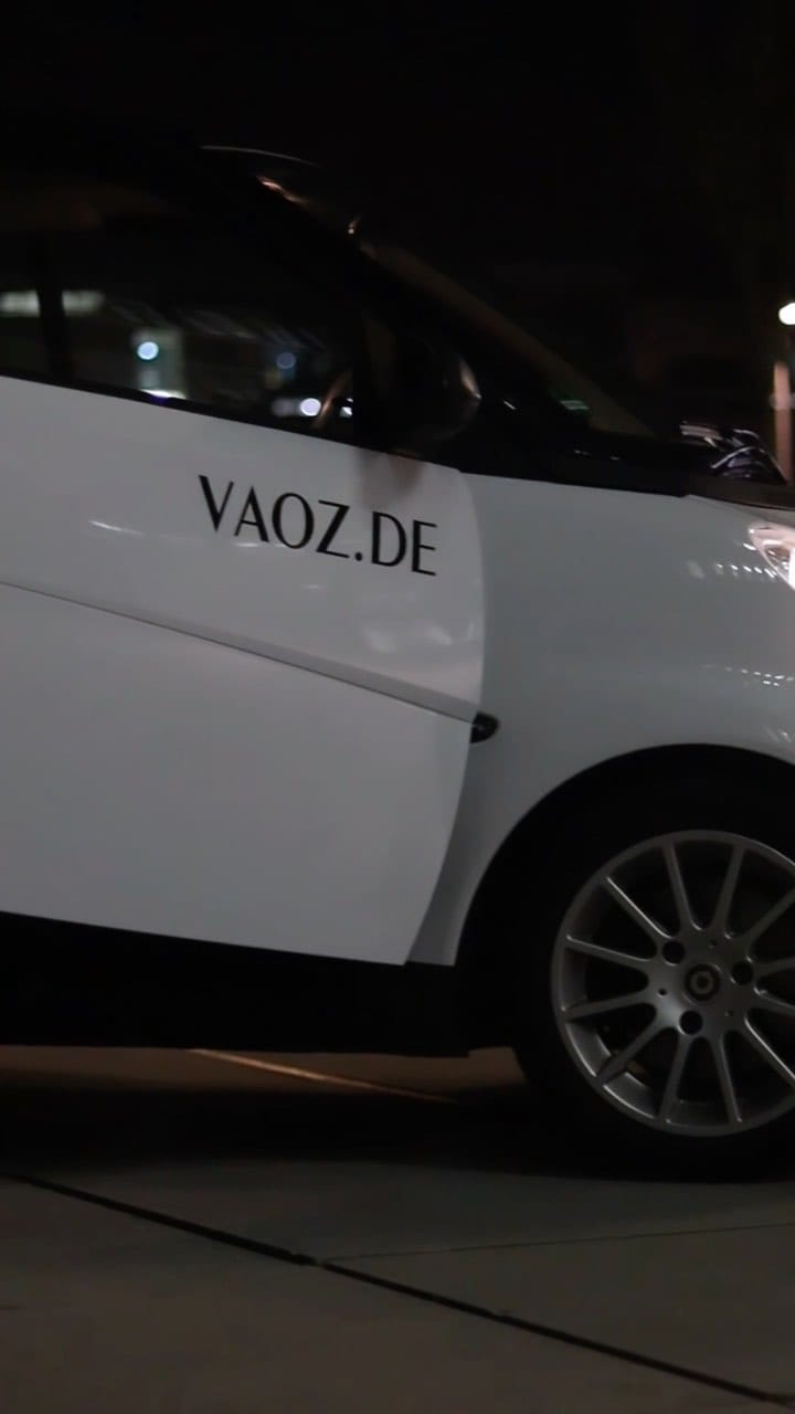 Post 1 by VAOZ on Instagram (video)
