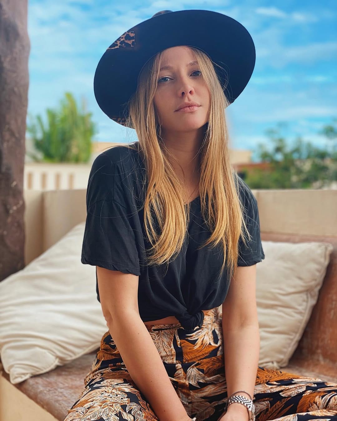 Post 7 by BIANCA on Instagram (image)