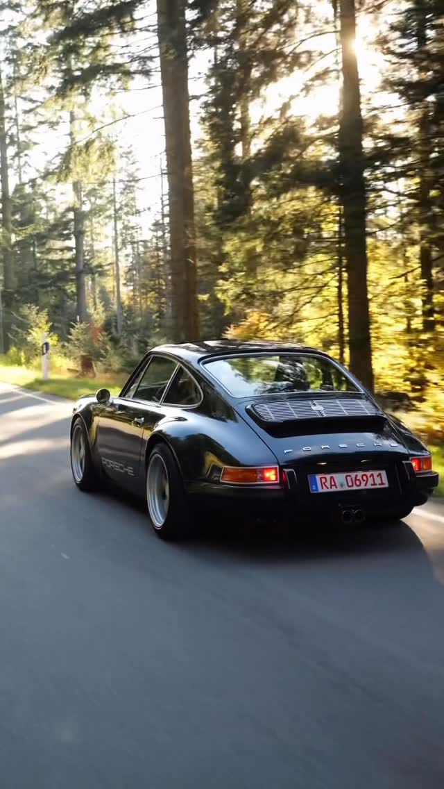 Post 5 by GS-Manufaktur® on Instagram (video)