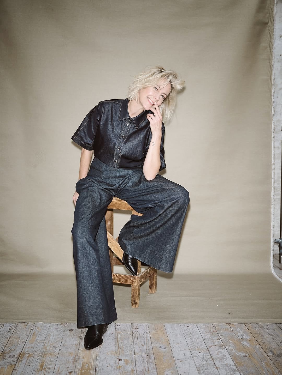 Post 1 by MELA  RAFF | Model | Stil, Stärke und Strahlkraft für Frauen on Instagram (carousel)