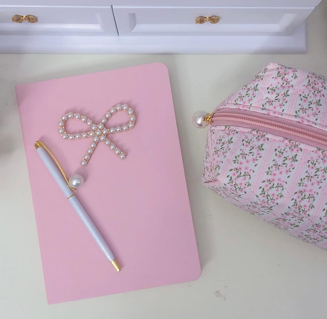Post 4 by WITH LOVE SHOP on Instagram (image)