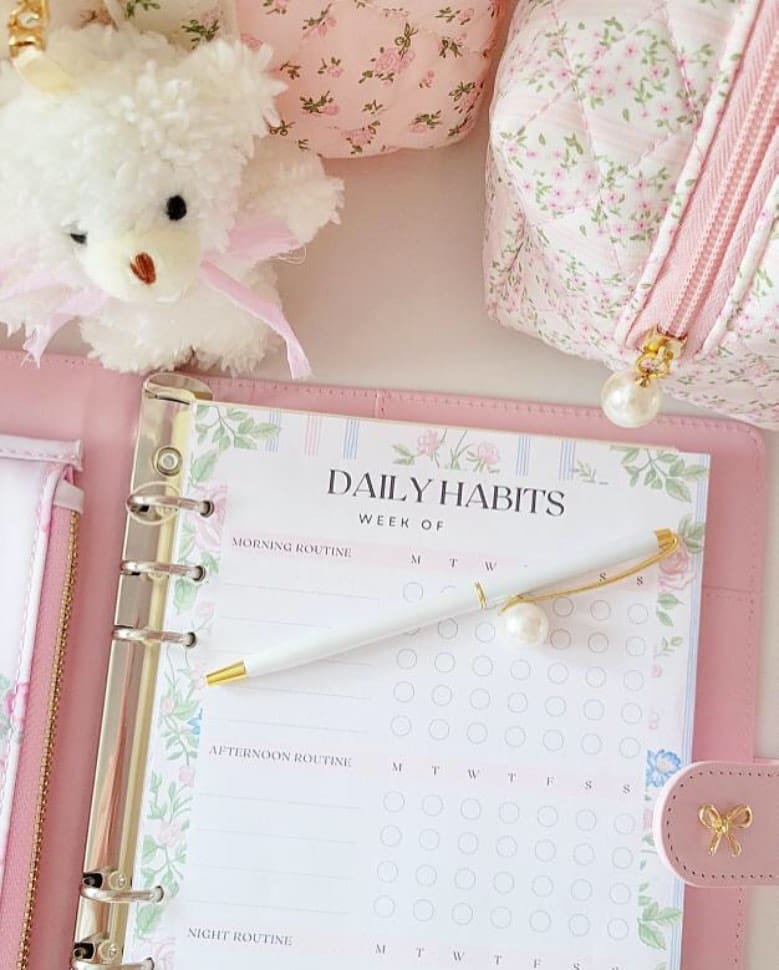 Post 3 by WITH LOVE SHOP on Instagram (image)