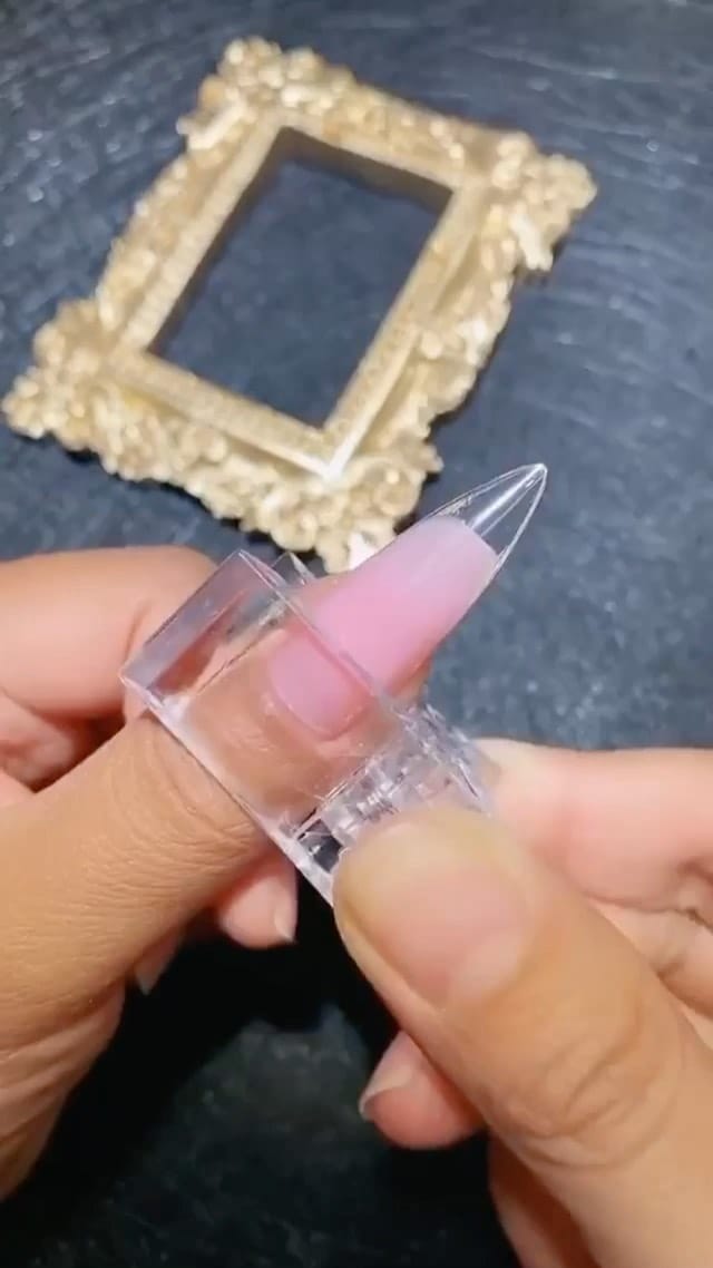 Post 1 by All About Beauty 💄👄💅🏽 on Instagram (video)