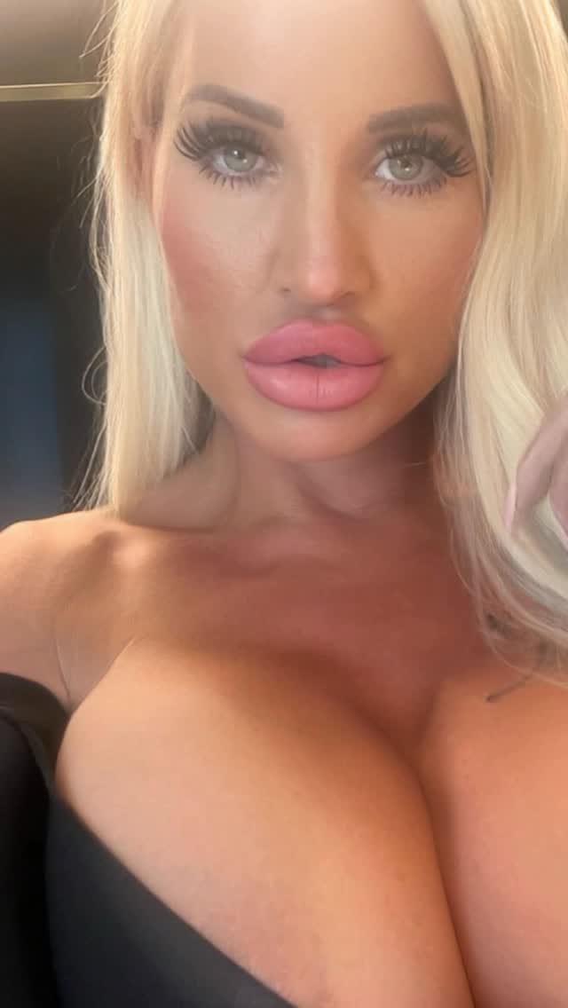 Post 3 by Calea Toxic ®  (official) on Instagram (video)