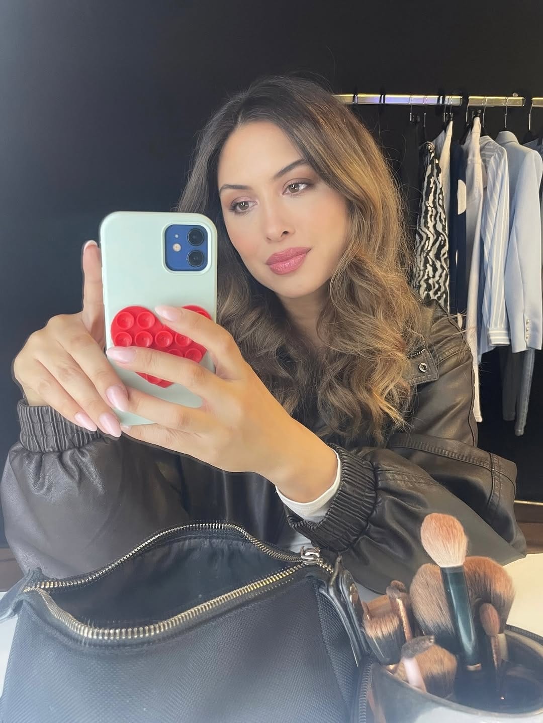 Post 9 by Lucivina Madelaine Liberato on Instagram (carousel)