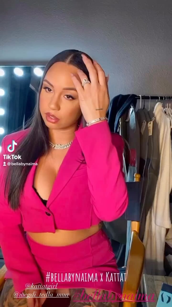 Post 1 by @bellacheveux on Instagram (video)