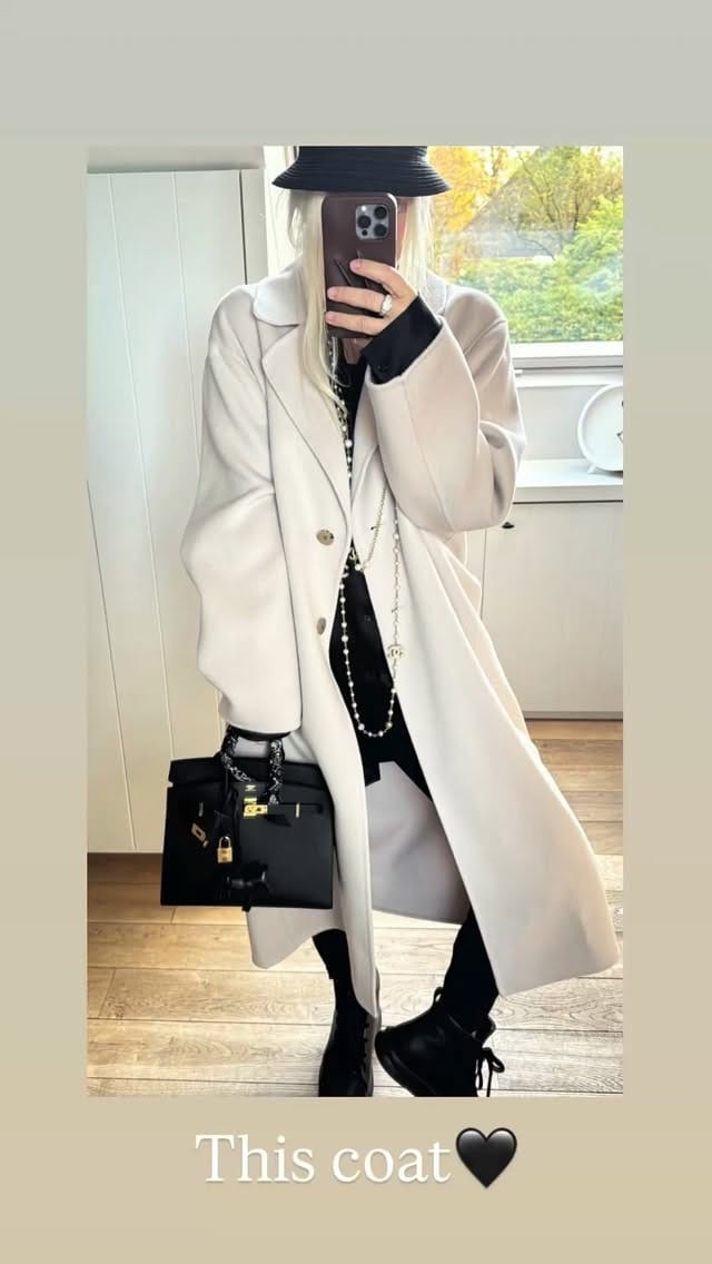 Post 6 by LILLAS FASHION on Instagram (video)