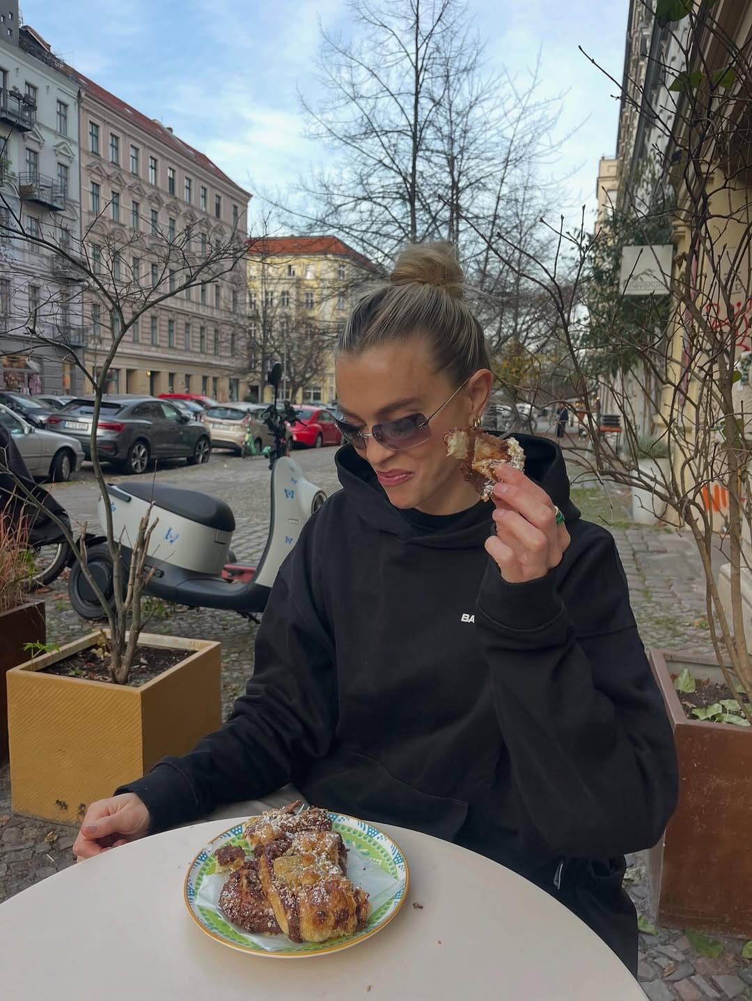 Post 2 by Serlina Hohmann on Instagram (carousel)