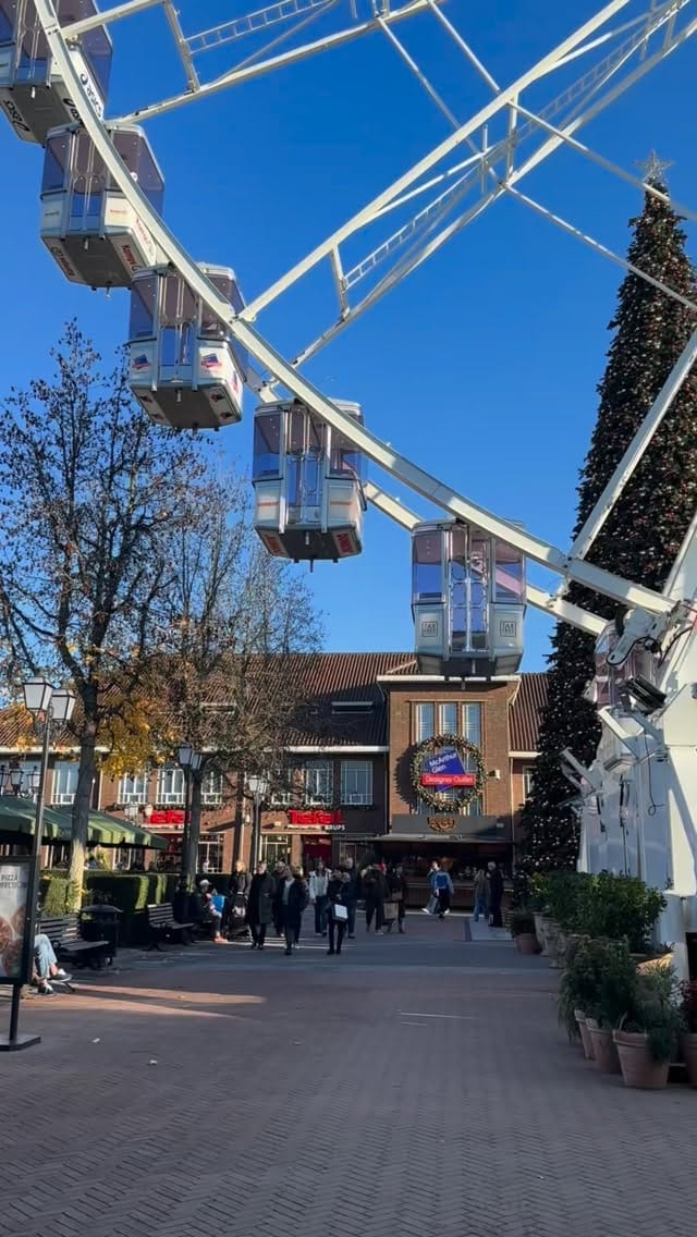 Post 6 by Designer Outlet Roermond on Instagram (video)