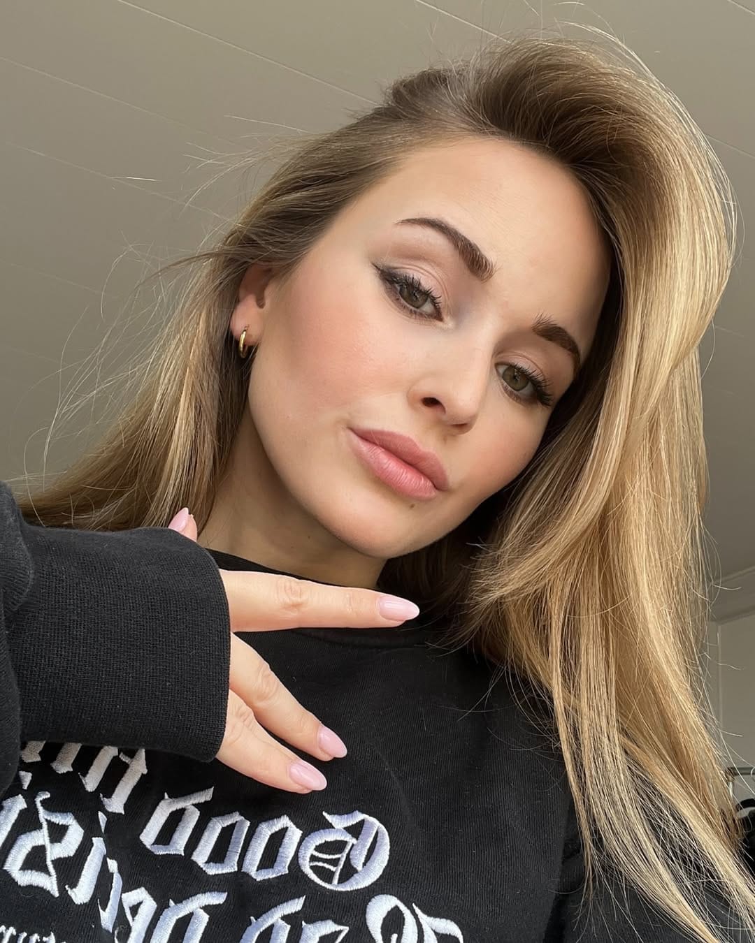 Post 6 by Lisa Dias Fernandes 🦋 on Instagram (image)