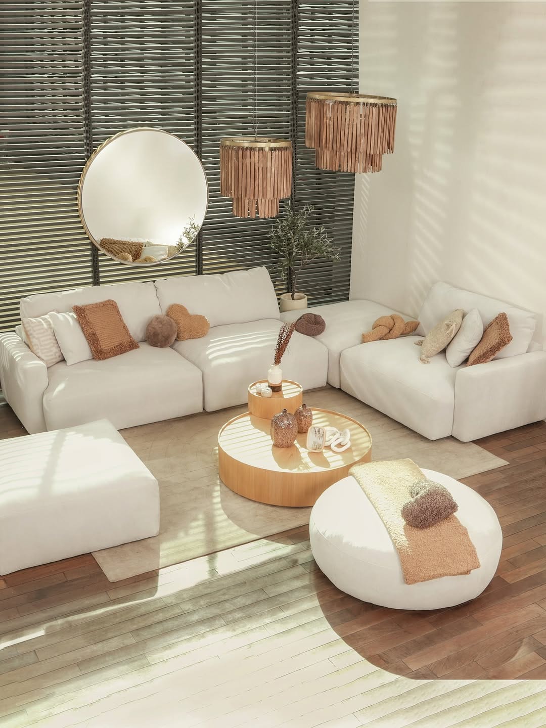 Post 6 by Home Deco & More on Instagram (image)
