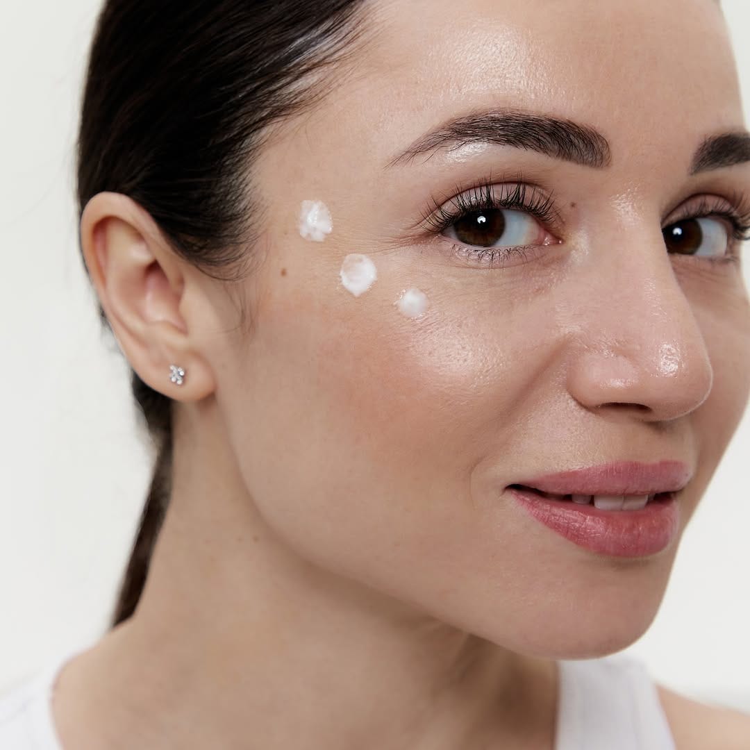 Post 10 by Vitavelle Cosmetics on Instagram (image)