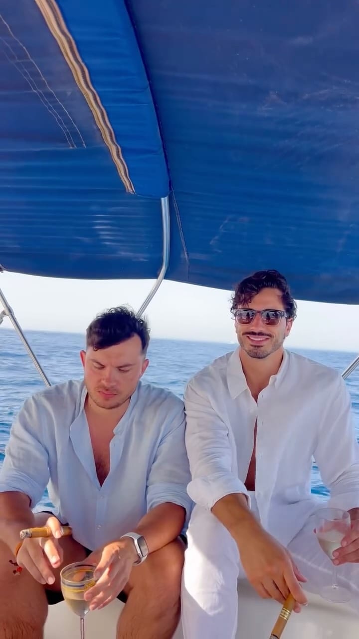 Post 5 by J A V I E R  R E P T on Instagram (video)