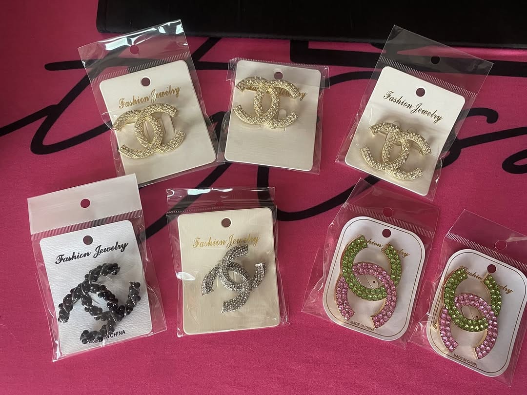 Post 10 by Pretty Essentials ®️ on Instagram (video)