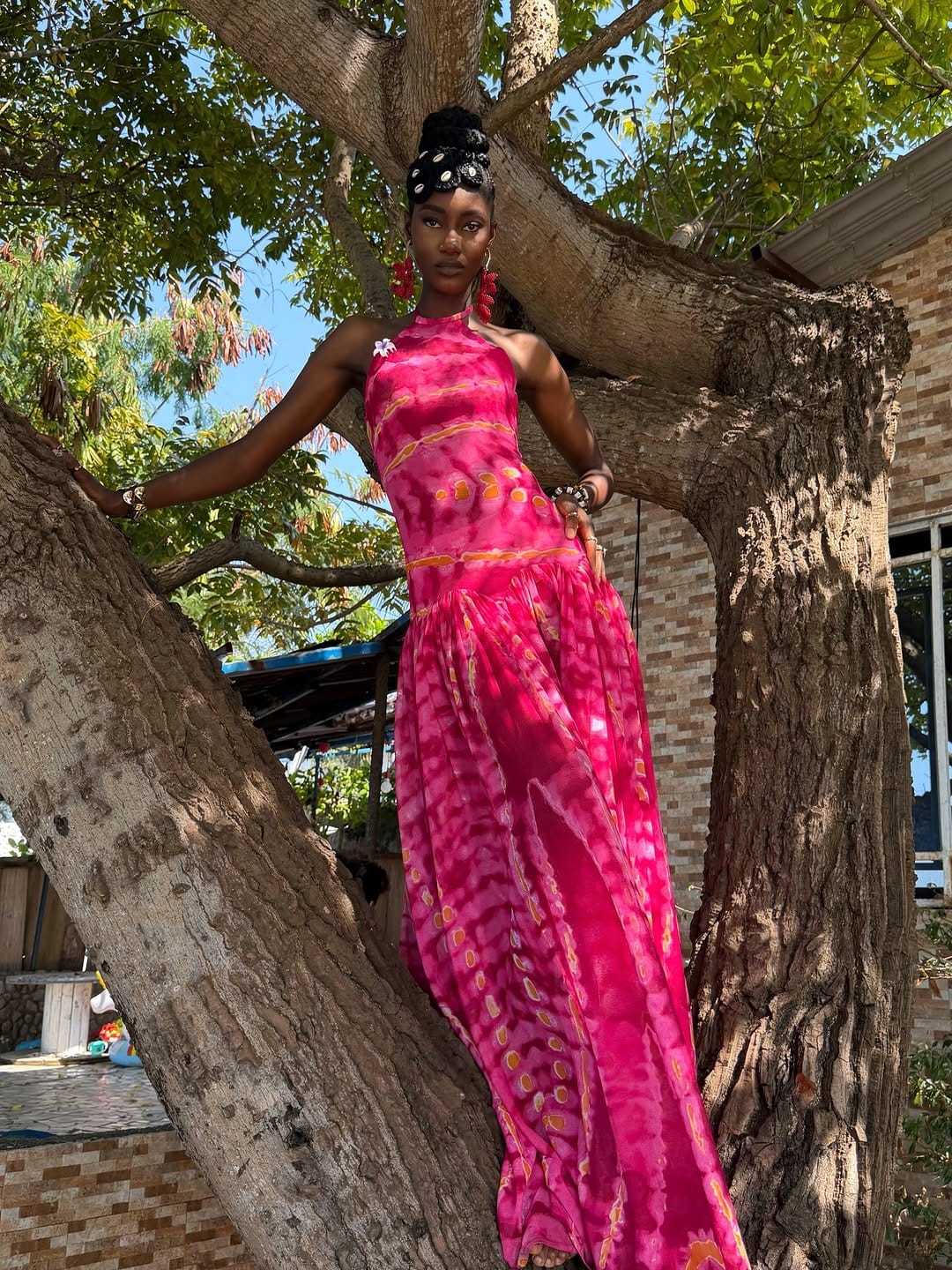 Post 3 by 𝐌’𝐁𝐚𝐥𝐨𝐮 on Instagram (carousel)