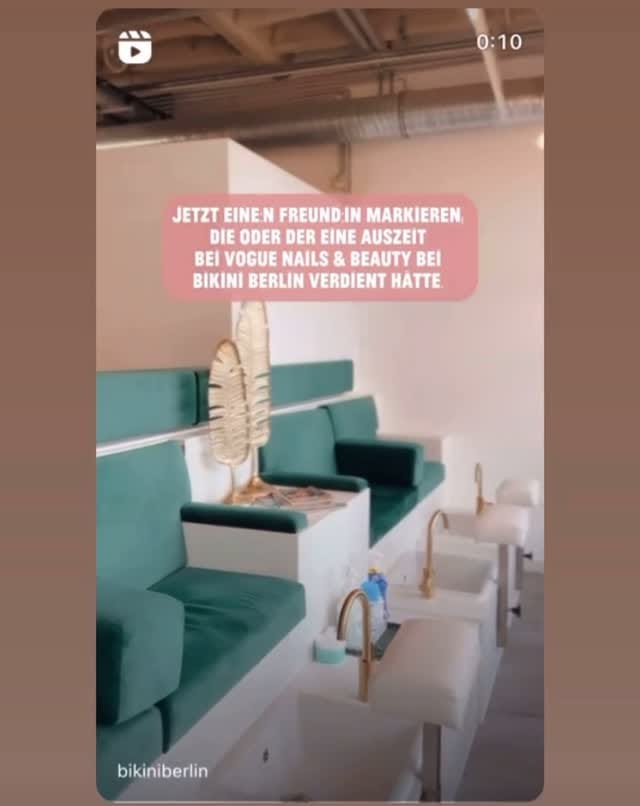 Post 1 by VOGUE Nails & Beauty @Bikini Berlin on Instagram (video)
