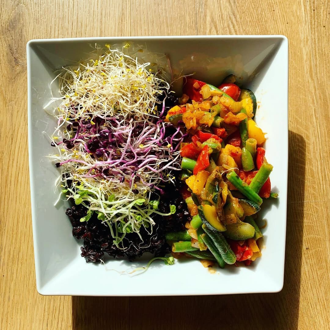 Post 4 by Effi / Veganes Alltagsessen on Instagram (image)